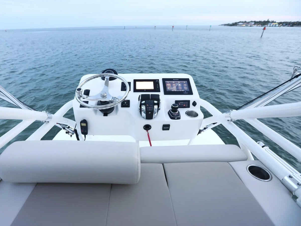 2027 Boston Whaler 380 Outrage 38.0 feet, Inuvik, Northwest Territories #22