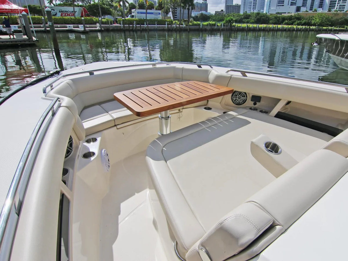 2027 Boston Whaler 350 Realm 35.0 feet, Inuvik, Northwest Territories #9