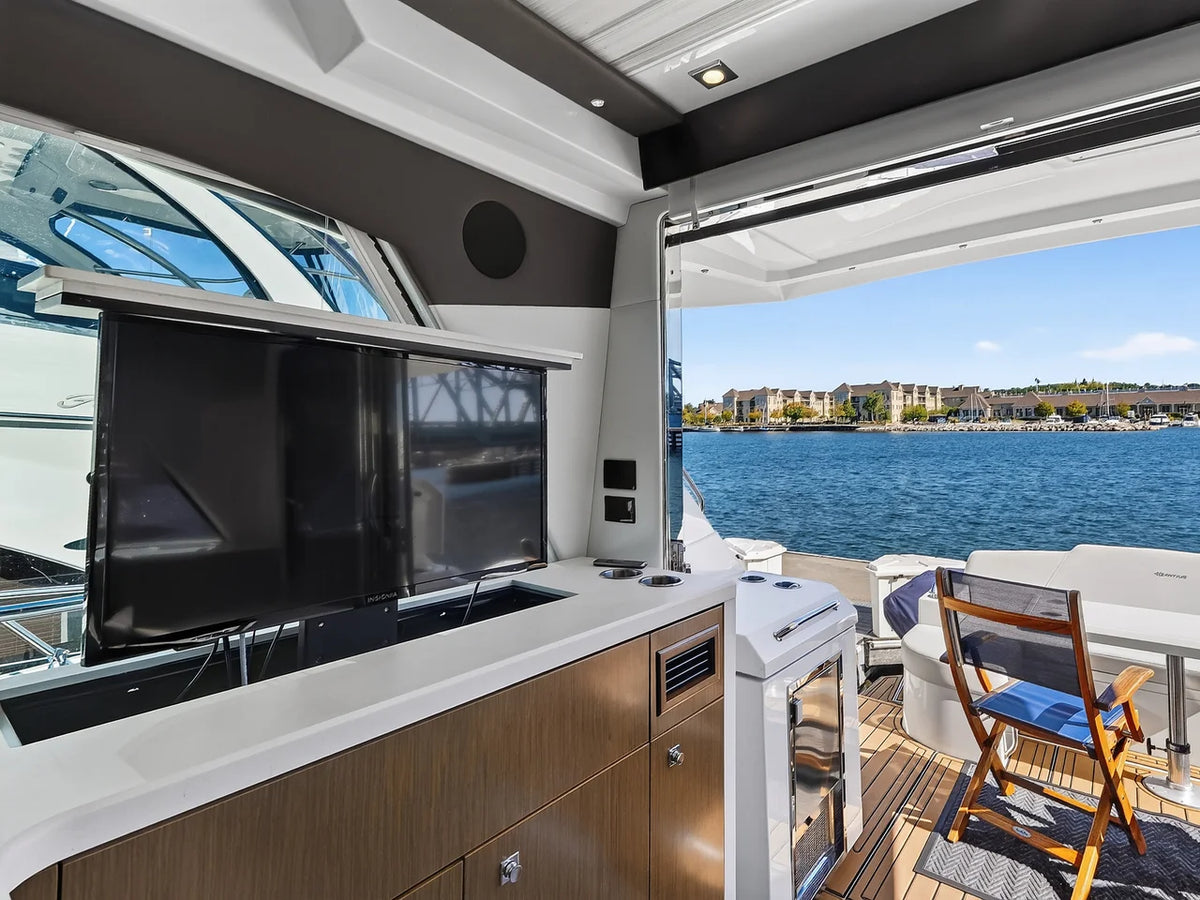 2017 Cruisers Yachts 48 CANTIUS 48.0 feet, Sturgeon Bay, WI #29