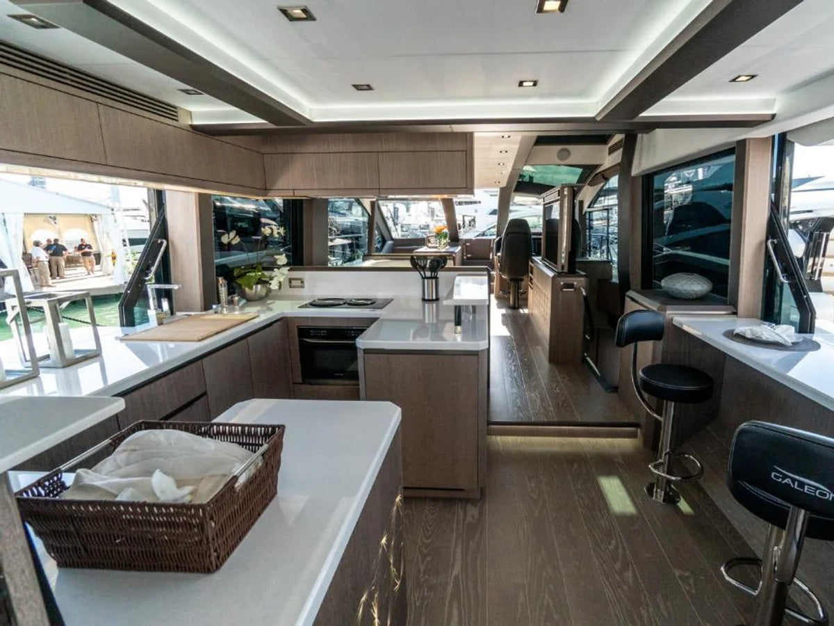 2027 Galeon 650 SKY 68.0 feet, Inuvik, Northwest Territories #2
