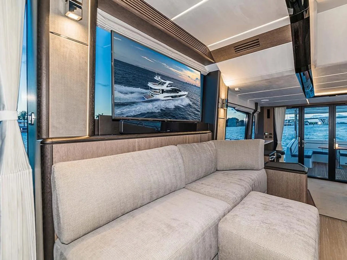2027 Galeon 680 FLY 72.0 feet, Inuvik, Northwest Territories #42