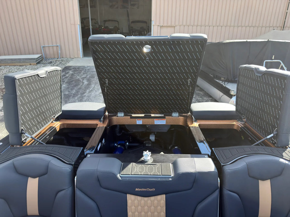 2027 Mastercraft XT23 23.0 feet, Pewaukee, WI #13