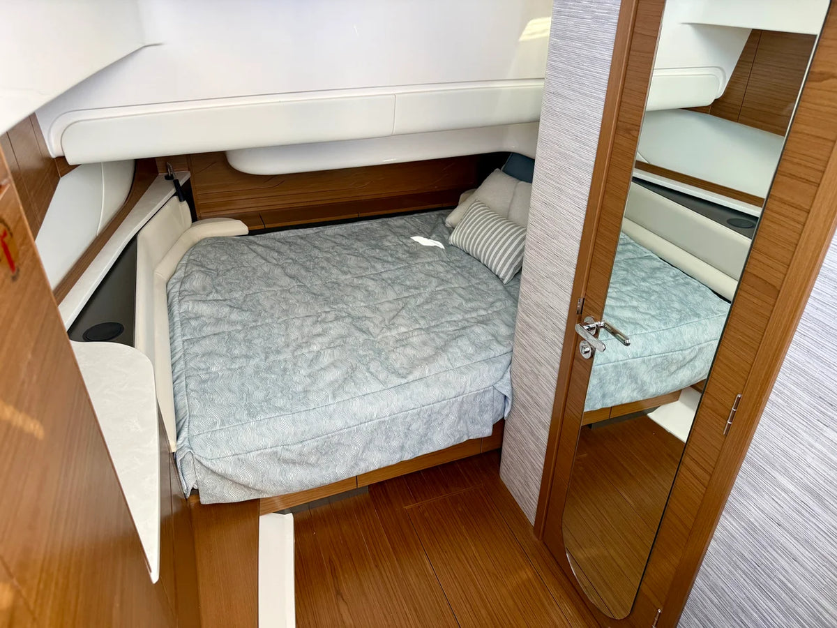 2027 Tiara Yachts 39LS 39.0 feet, Harrison Township, MI #24