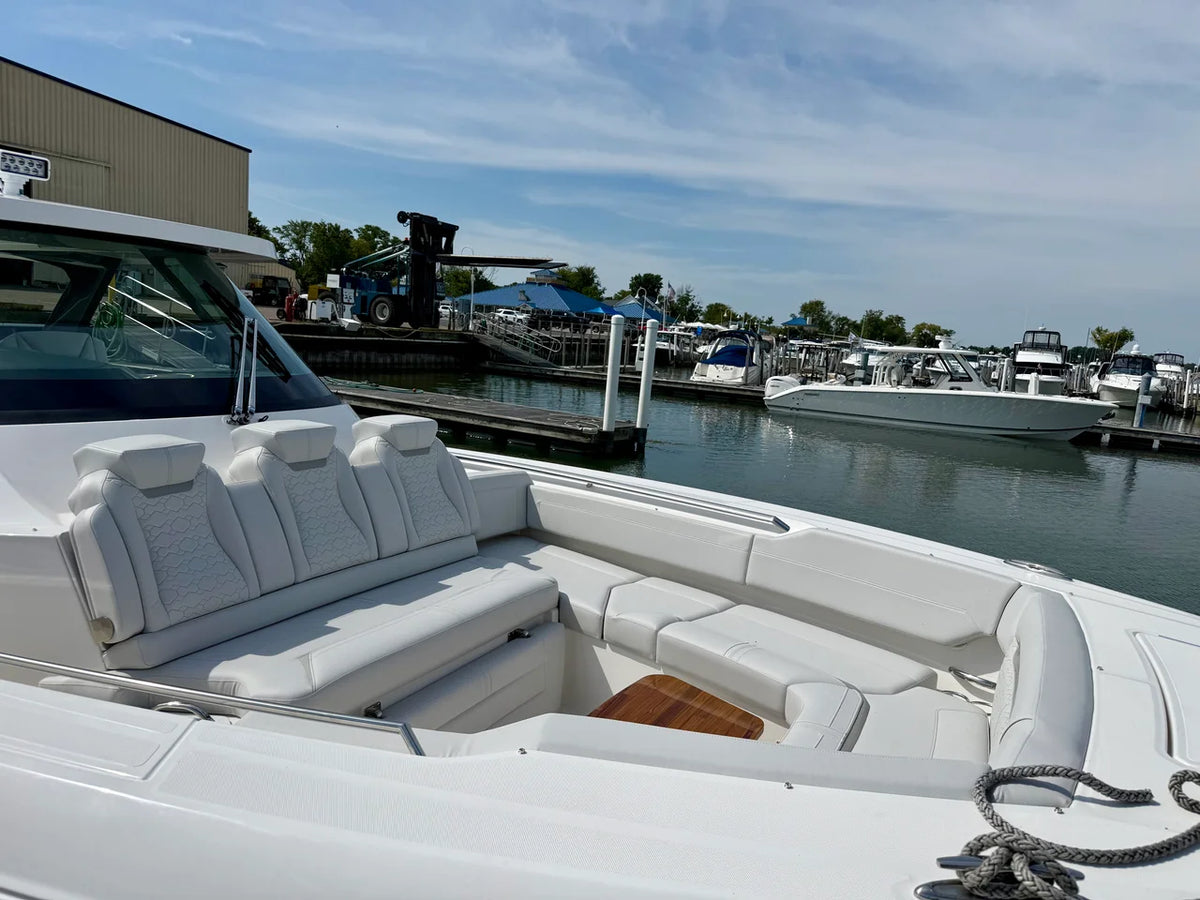 2027 Tiara Yachts 43LS 43.0 feet, Harrison Township, MI #5