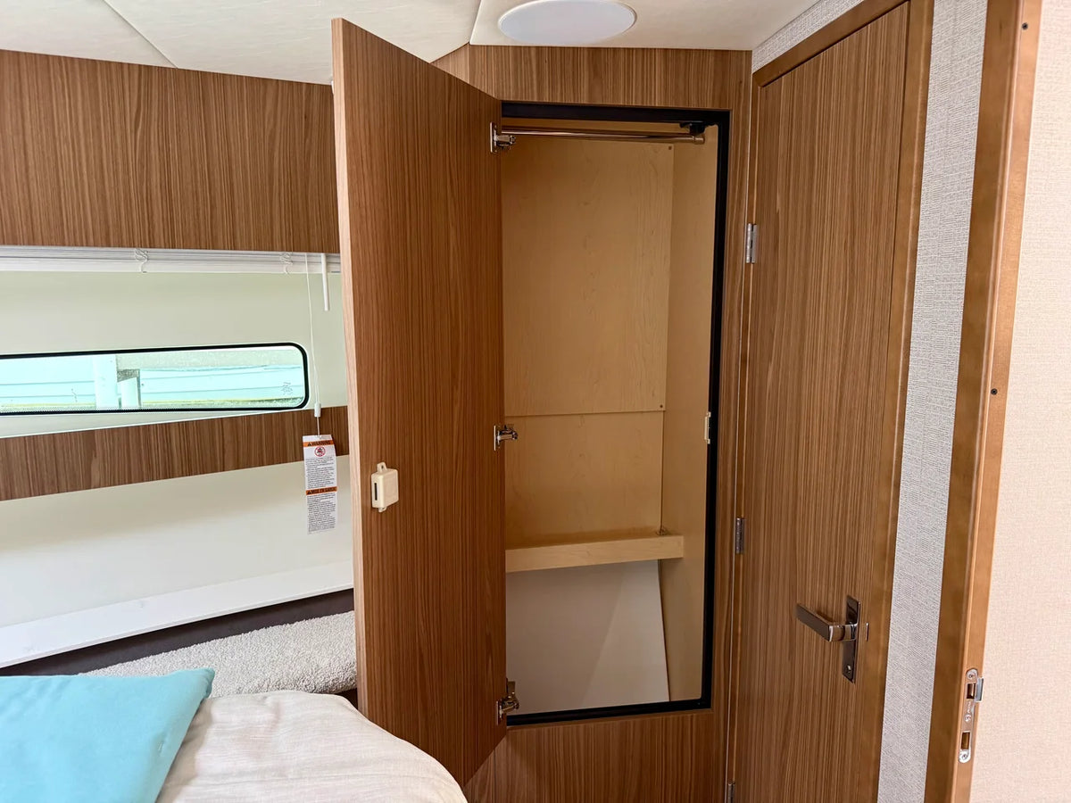 2026 Cruisers Yachts 46 Cantius 46.0 feet, Marblehead, OH #46