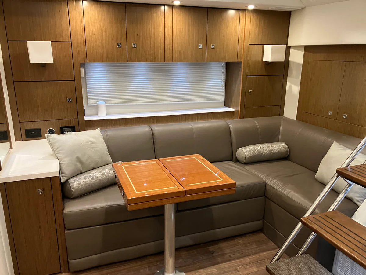2016 Cruisers Yachts 48 CANTIUS 48.0 feet, Sturgeon Bay, WI #25