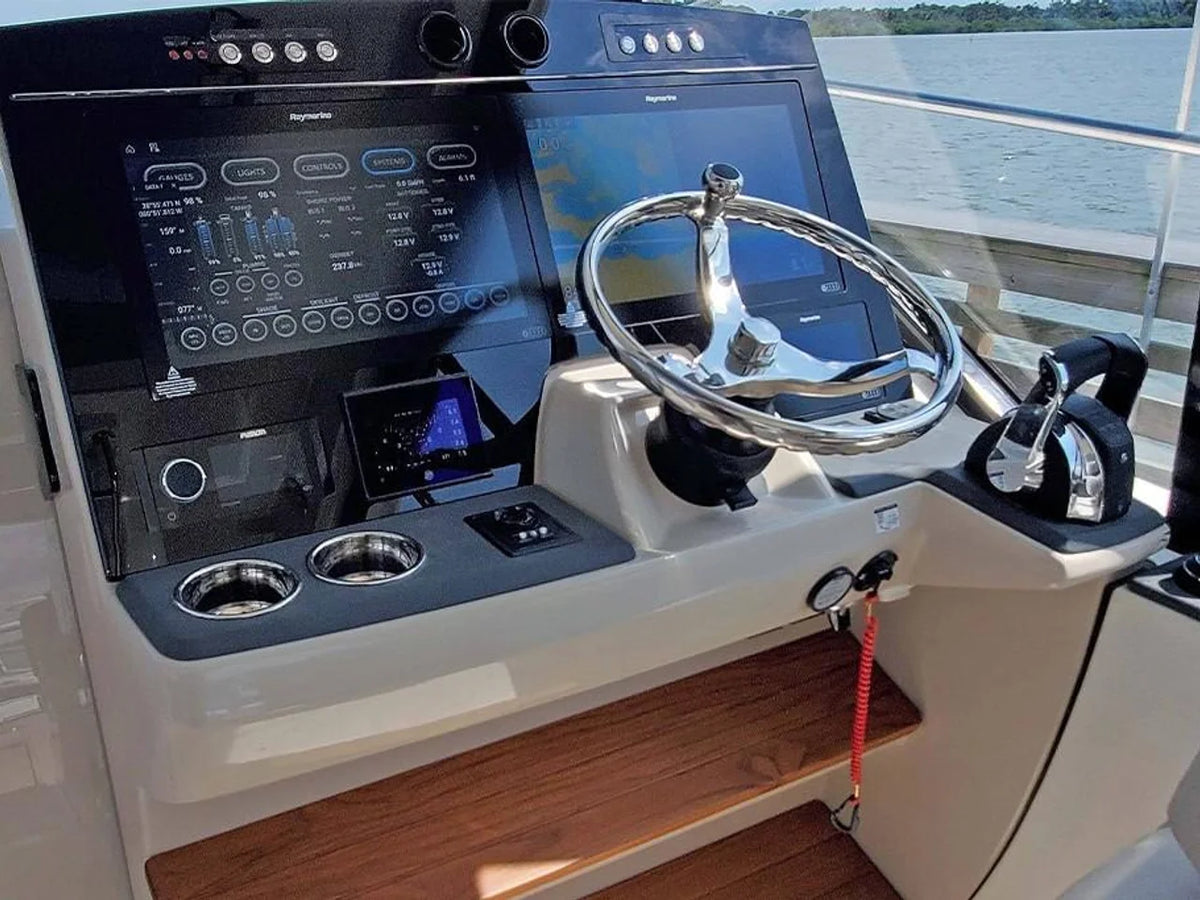 2027 Boston Whaler 405 Conquest 40.0 feet, Inuvik, Northwest Territories #48