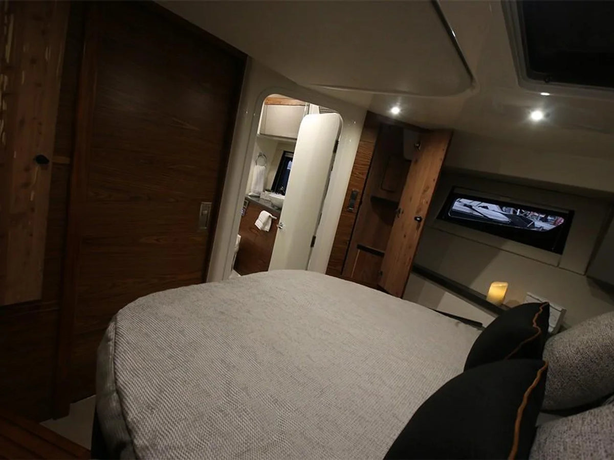 2027 Boston Whaler 405 Conquest 40.0 feet, Inuvik, Northwest Territories #51
