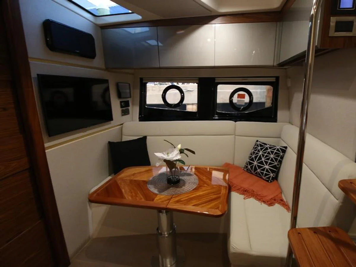 2027 Boston Whaler 405 Conquest 40.0 feet, Inuvik, Northwest Territories #54