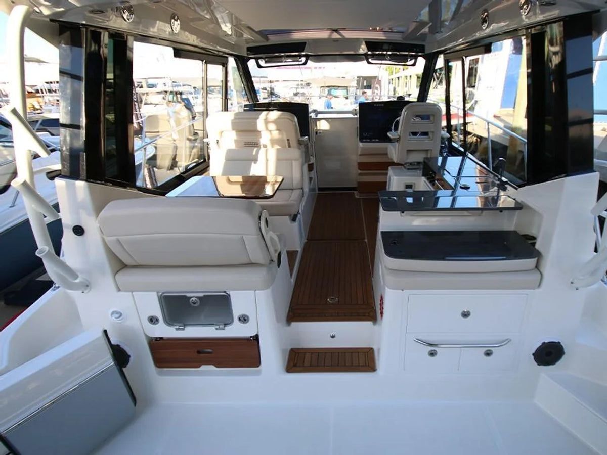 2027 Boston Whaler 405 Conquest 40.0 feet, Inuvik, Northwest Territories #59