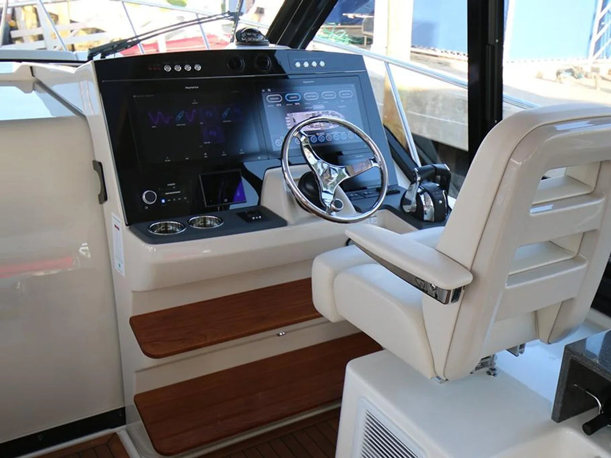 2027 Boston Whaler 405 Conquest 40.0 feet, Inuvik, Northwest Territories #65