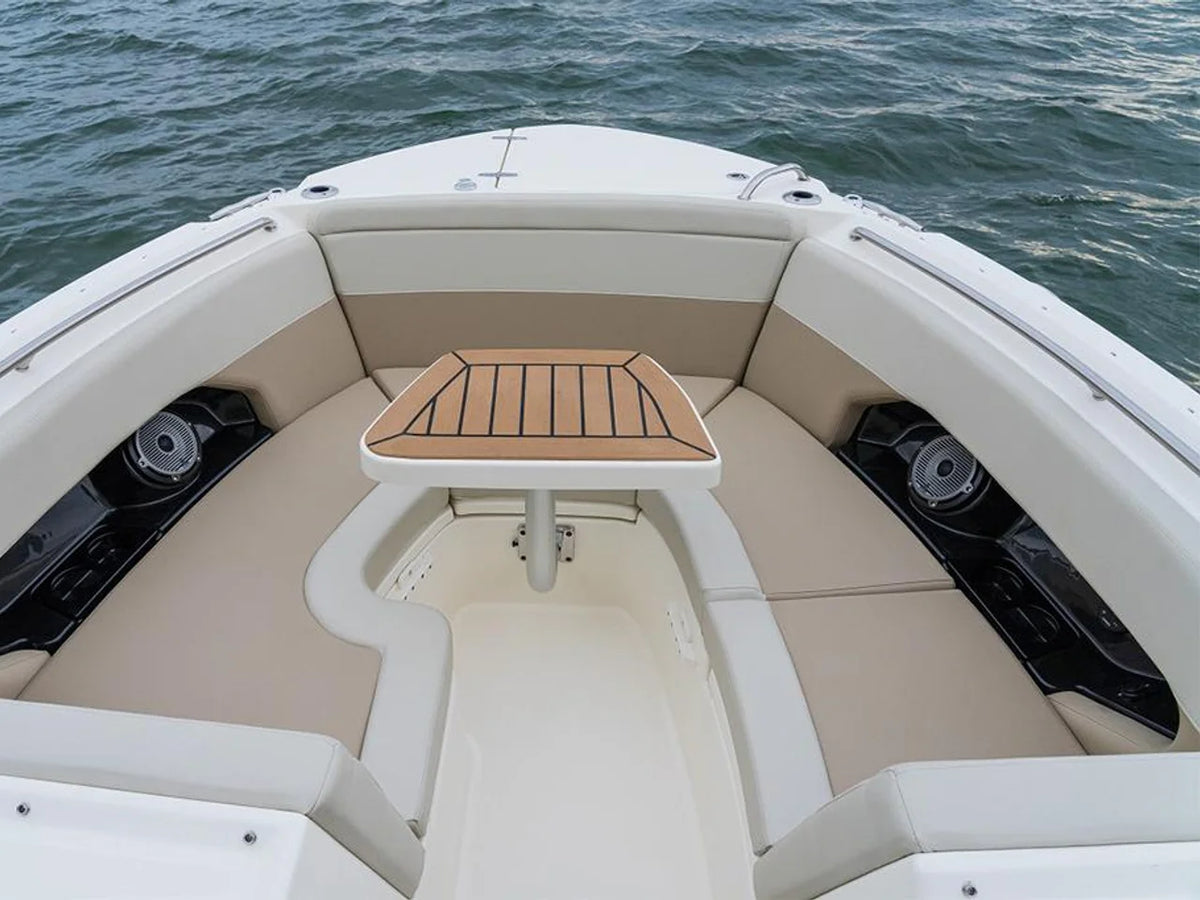 2027 Boston Whaler 240 Vantage 24.0 feet, Inuvik, Northwest Territories #29
