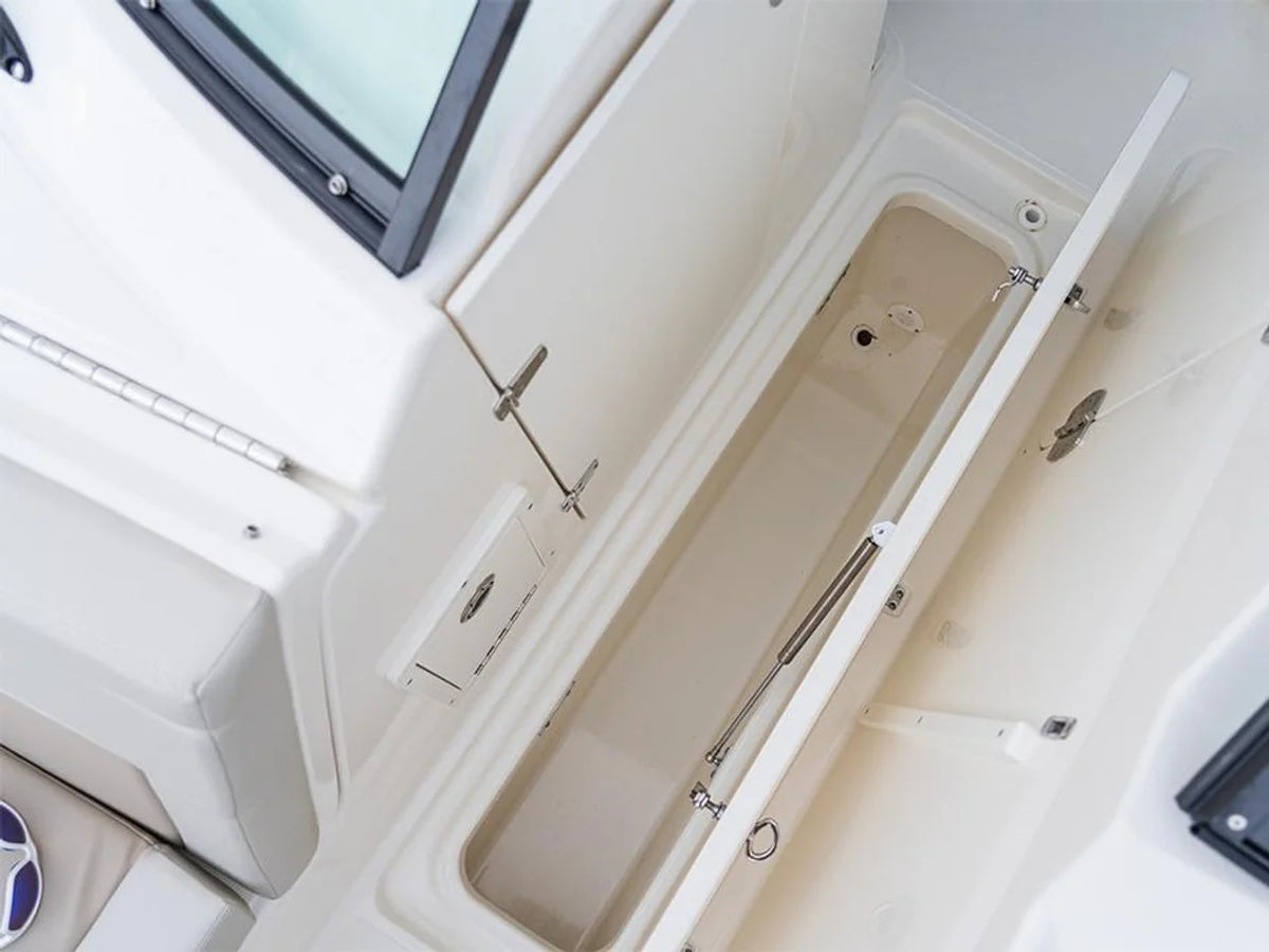2027 Boston Whaler 240 Vantage 24.0 feet, Inuvik, Northwest Territories #30