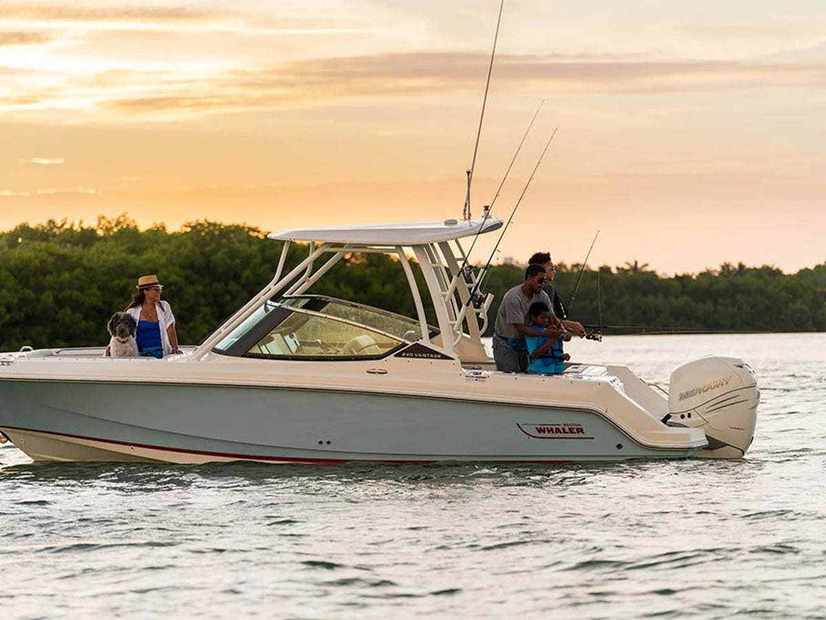2027 Boston Whaler 240 Vantage 24.0 feet, Inuvik, Northwest Territories #14