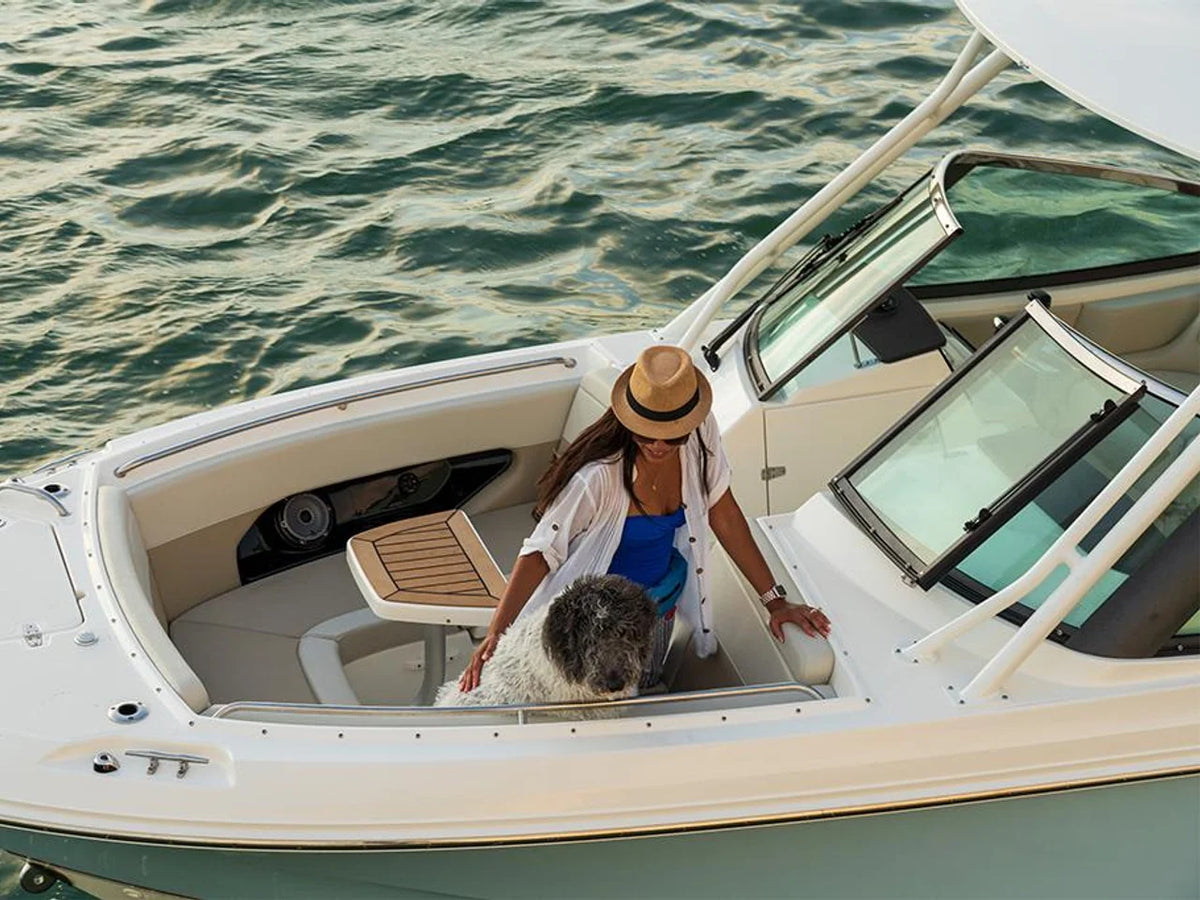 2027 Boston Whaler 240 Vantage 24.0 feet, Inuvik, Northwest Territories #27