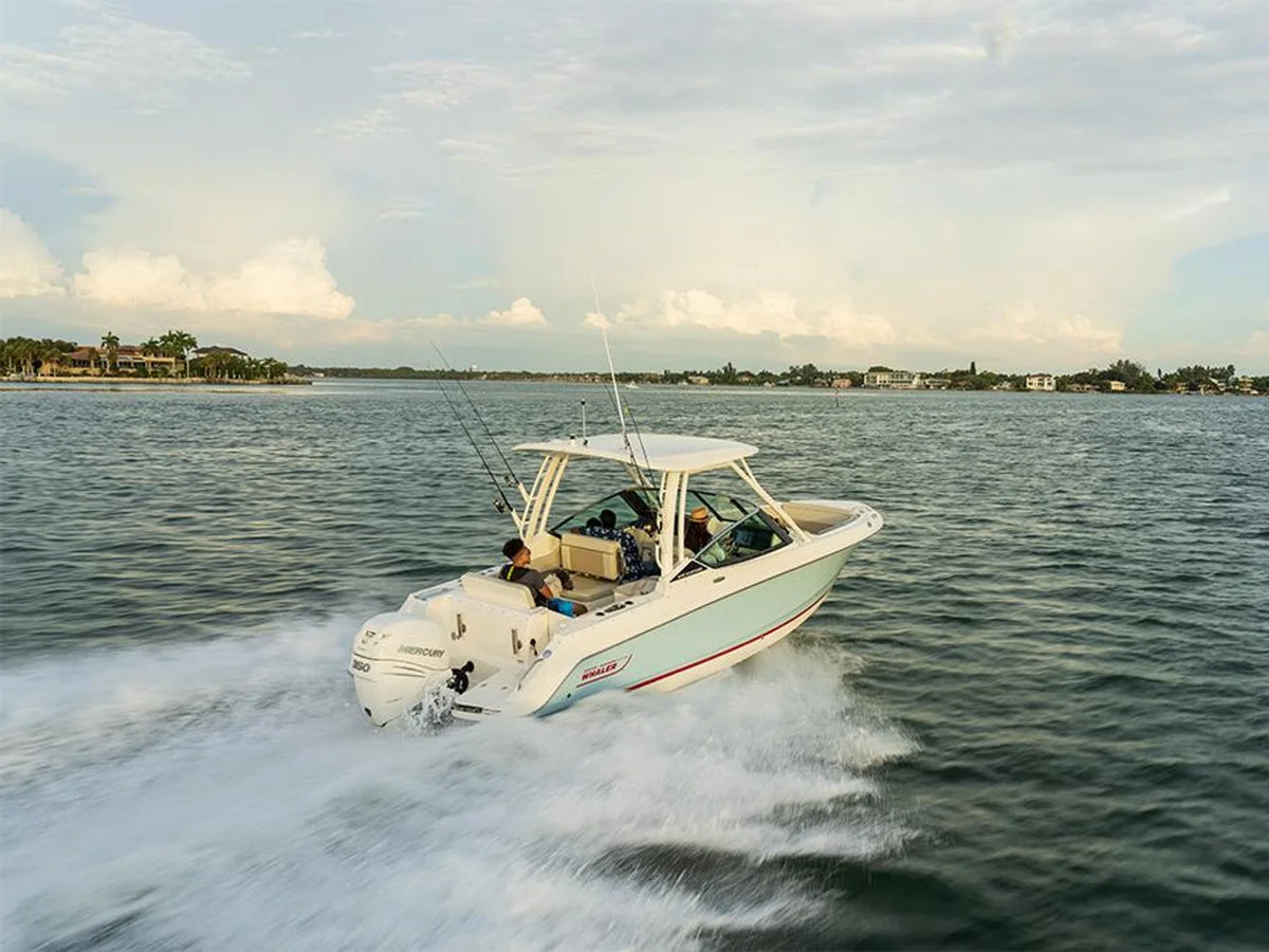 2027 Boston Whaler 240 Vantage 24.0 feet, Inuvik, Northwest Territories #40