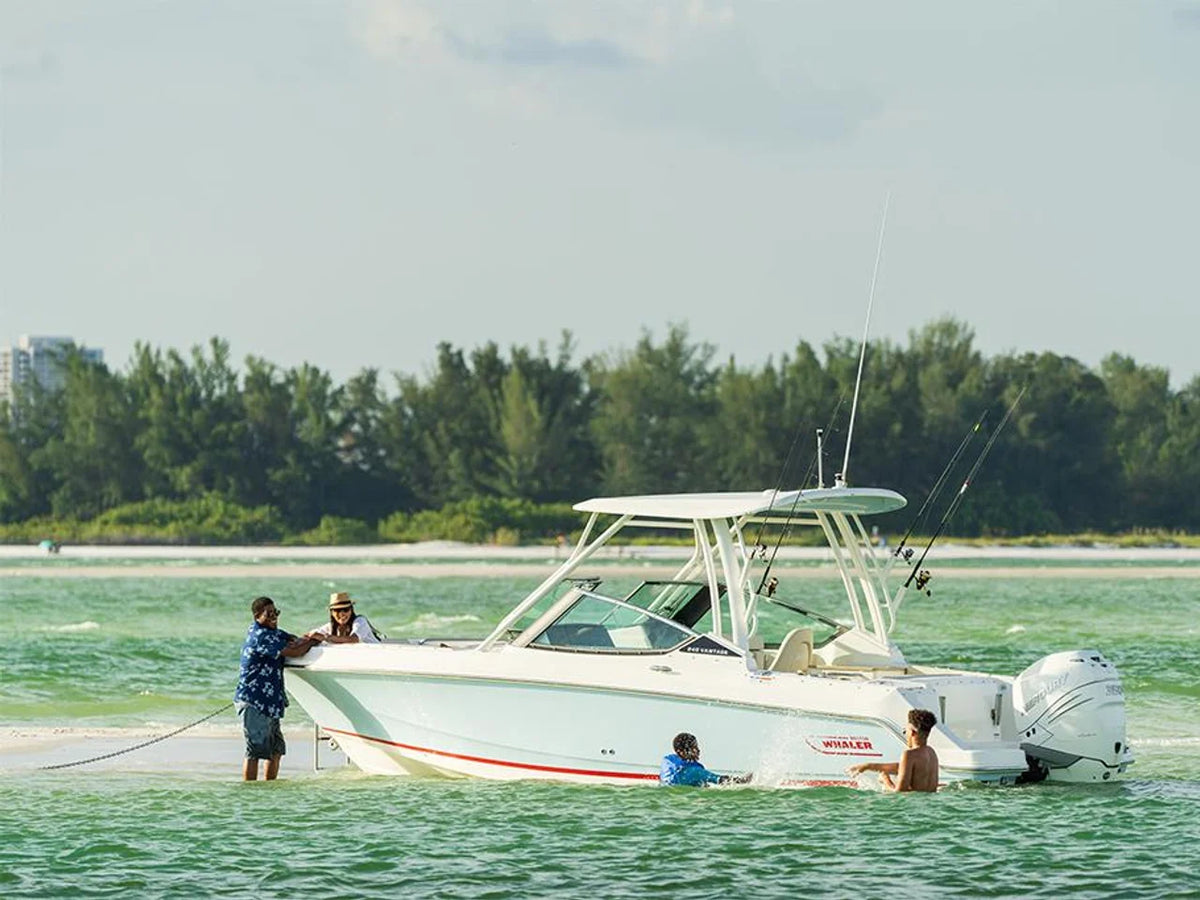 2027 Boston Whaler 240 Vantage 24.0 feet, Pewaukee, WI #49