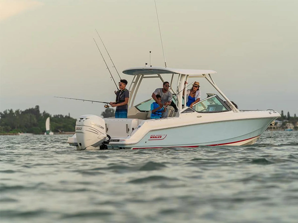 2027 Boston Whaler 240 Vantage 24.0 feet, Inuvik, Northwest Territories #63