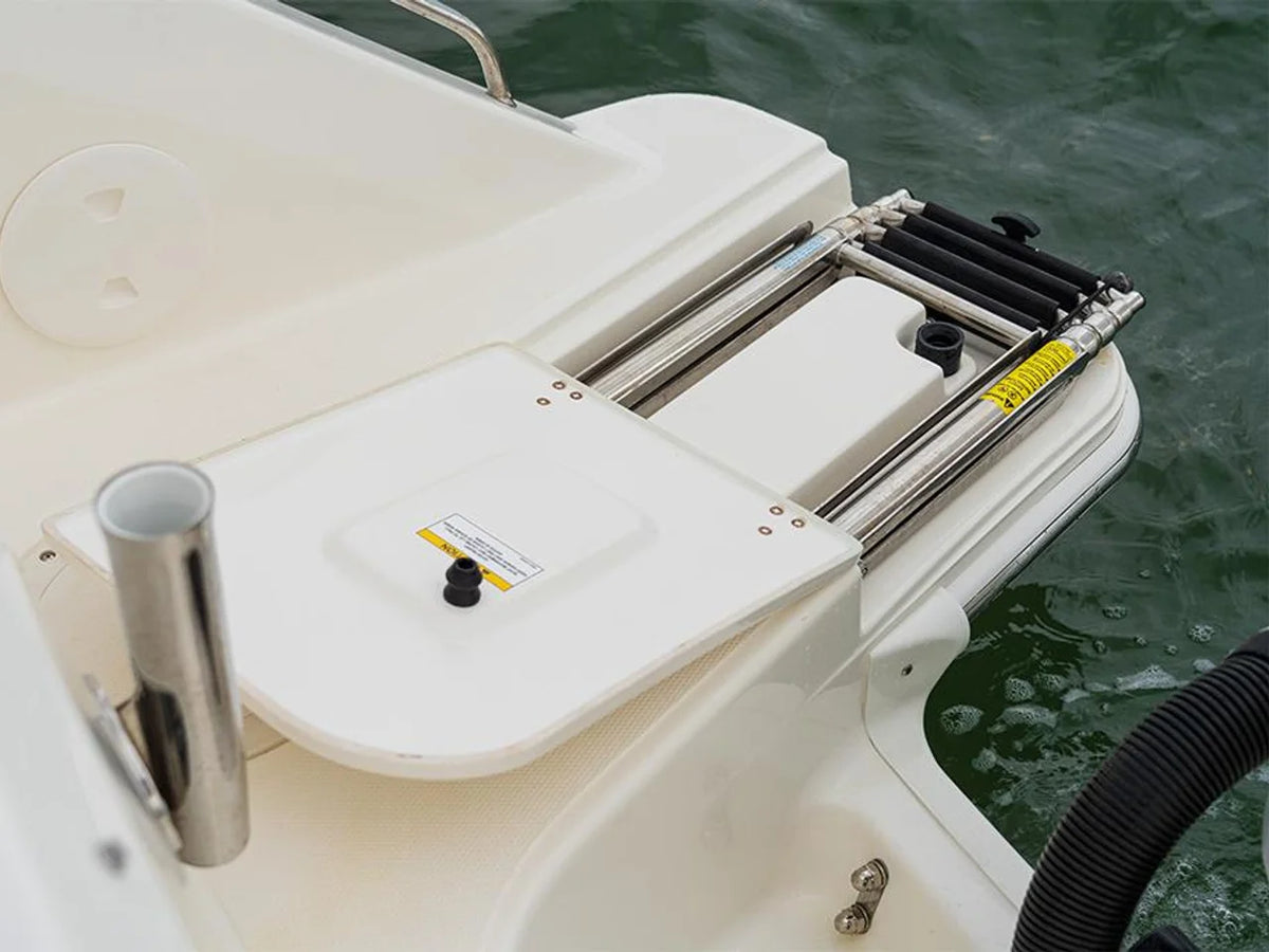 2027 Boston Whaler 240 Vantage 24.0 feet, Pewaukee, WI #77