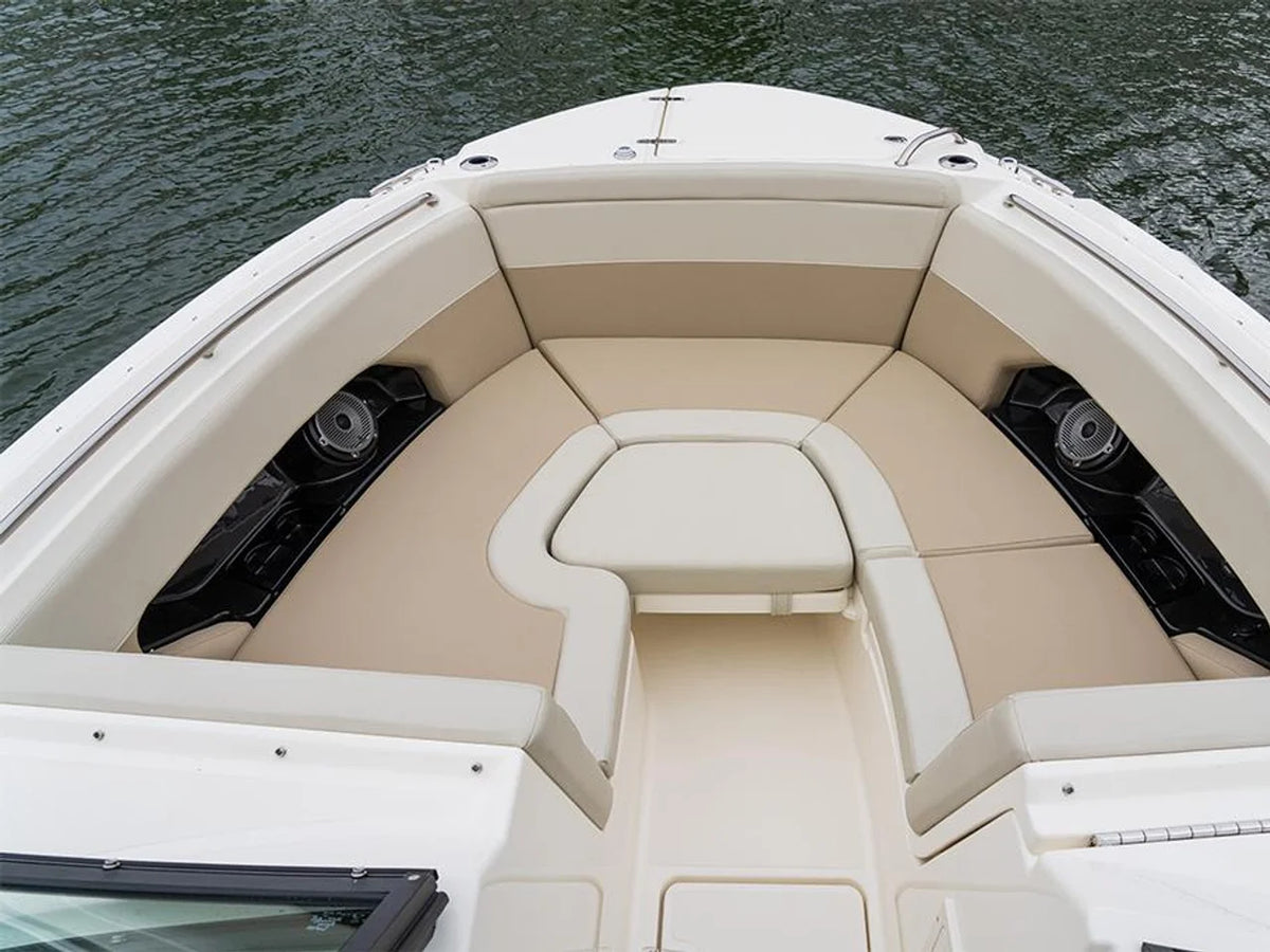 2027 Boston Whaler 240 Vantage 24.0 feet, Inuvik, Northwest Territories #92