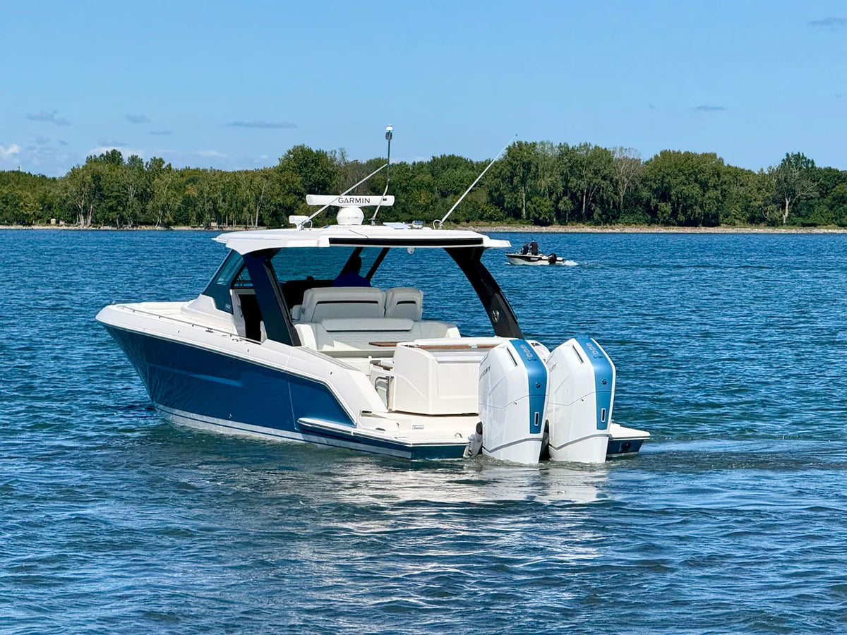 2027 Tiara Yachts 39LS 39.0 feet, Harrison Township, MI #49