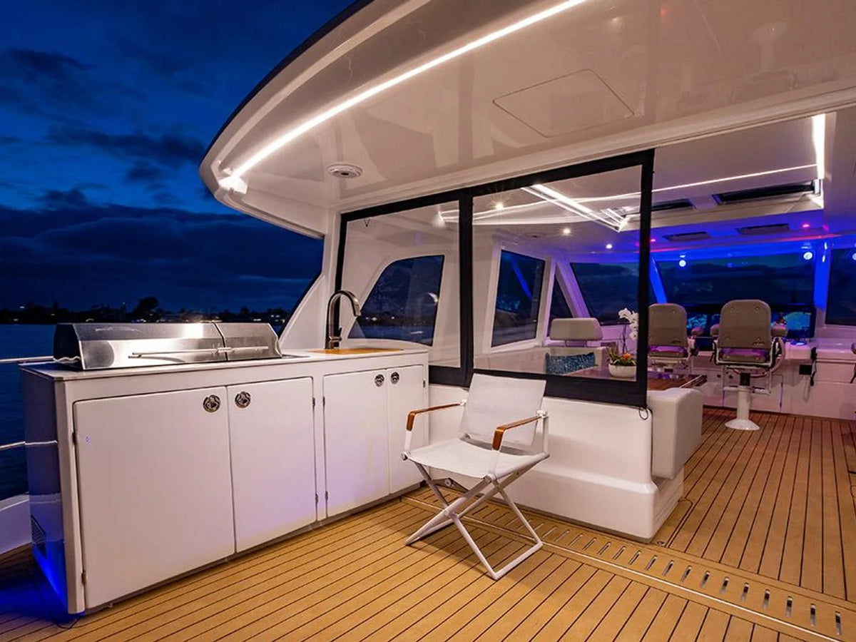2027 Aquila 70 Luxury 70.0 feet, Inuvik, Northwest Territories #11