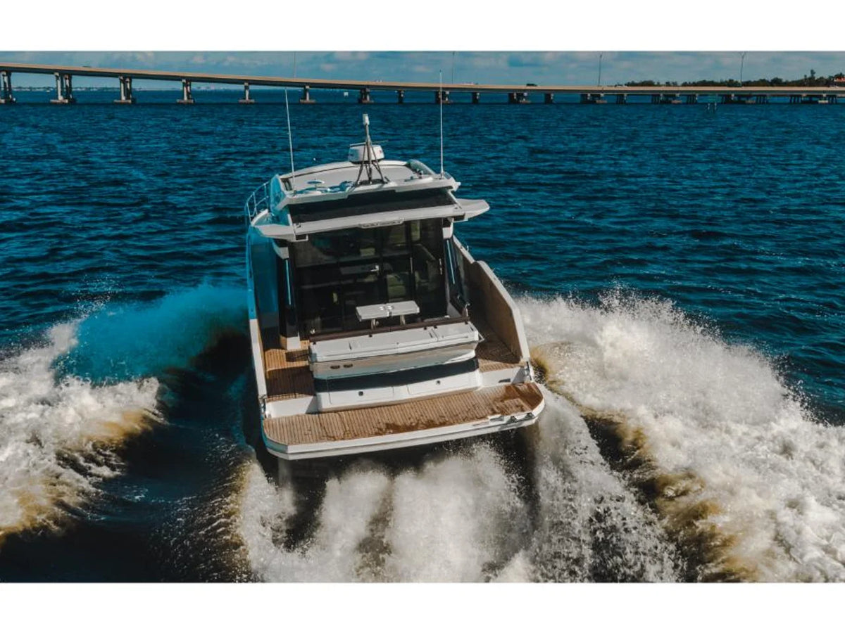 2027 Galeon 410 HTC 41.0 feet, Inuvik, Northwest Territories #12