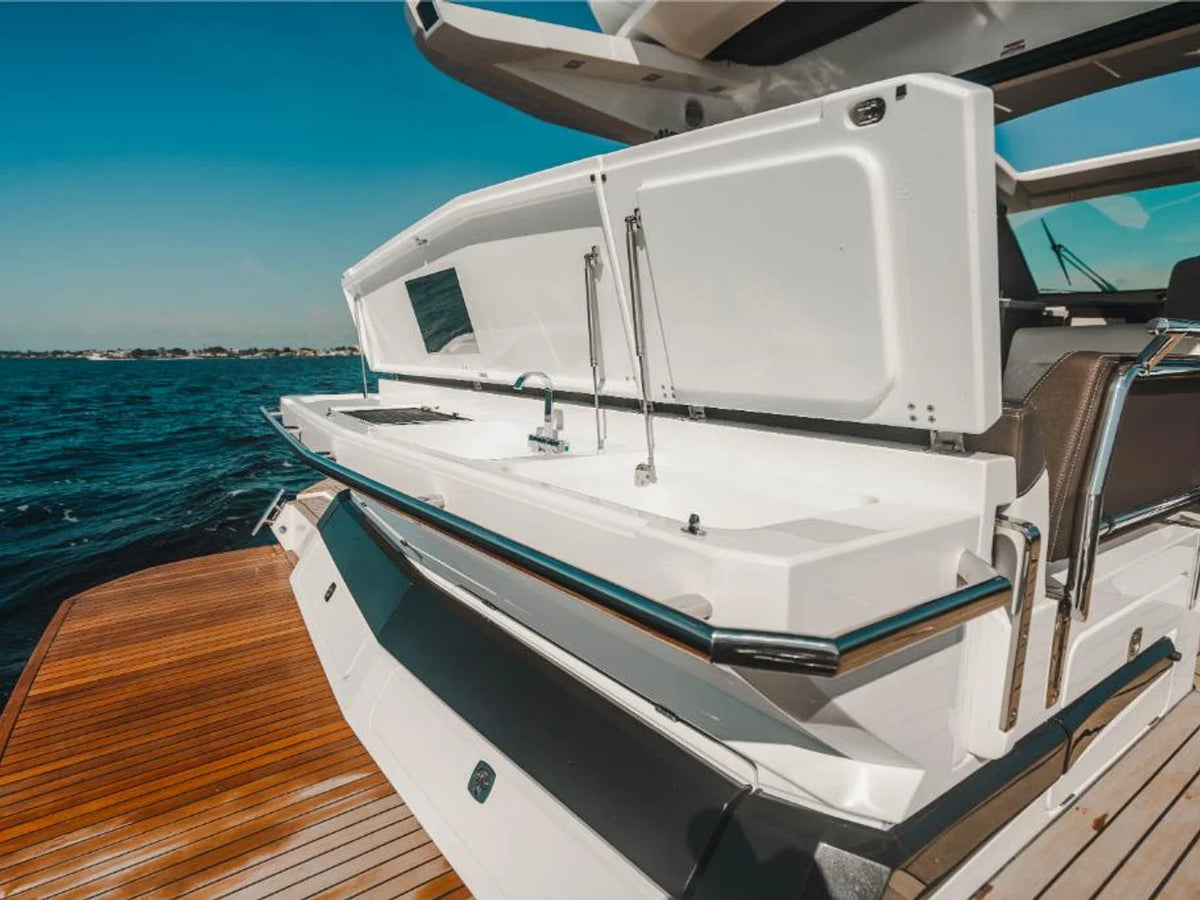 2027 Galeon 410 HTC 41.0 feet, Inuvik, Northwest Territories #67