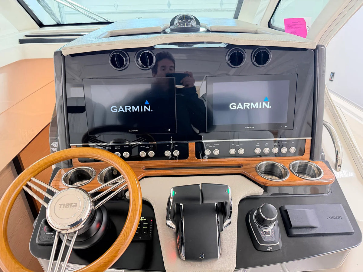 2023 Tiara Yachts 34 LS 34.0 feet, Marblehead, OH #14