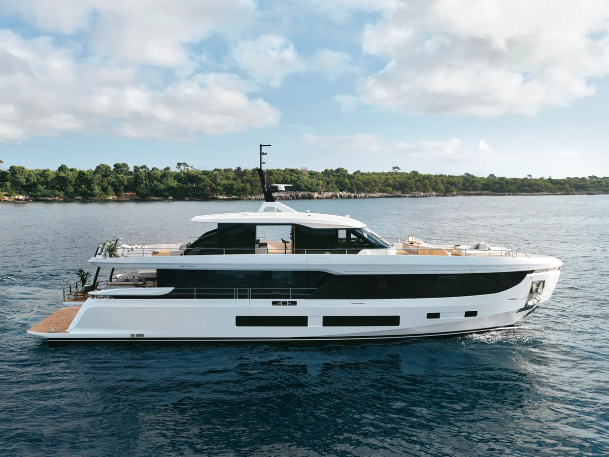 2027 Azimut Grande 30M 94.0 feet, Inuvik, Northwest Territories #5