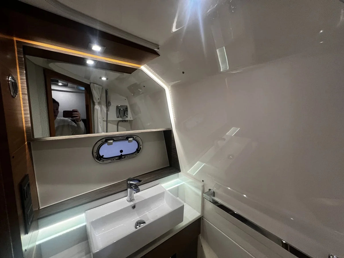 2019 Tiara Yachts 38 LS 38.0 feet, Winthrop Harbor, IL #23