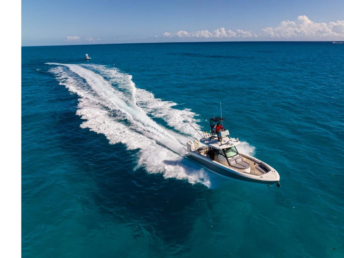 2027 Boston Whaler 360 Outrage 36.0 feet, Inuvik, Northwest Territories #3