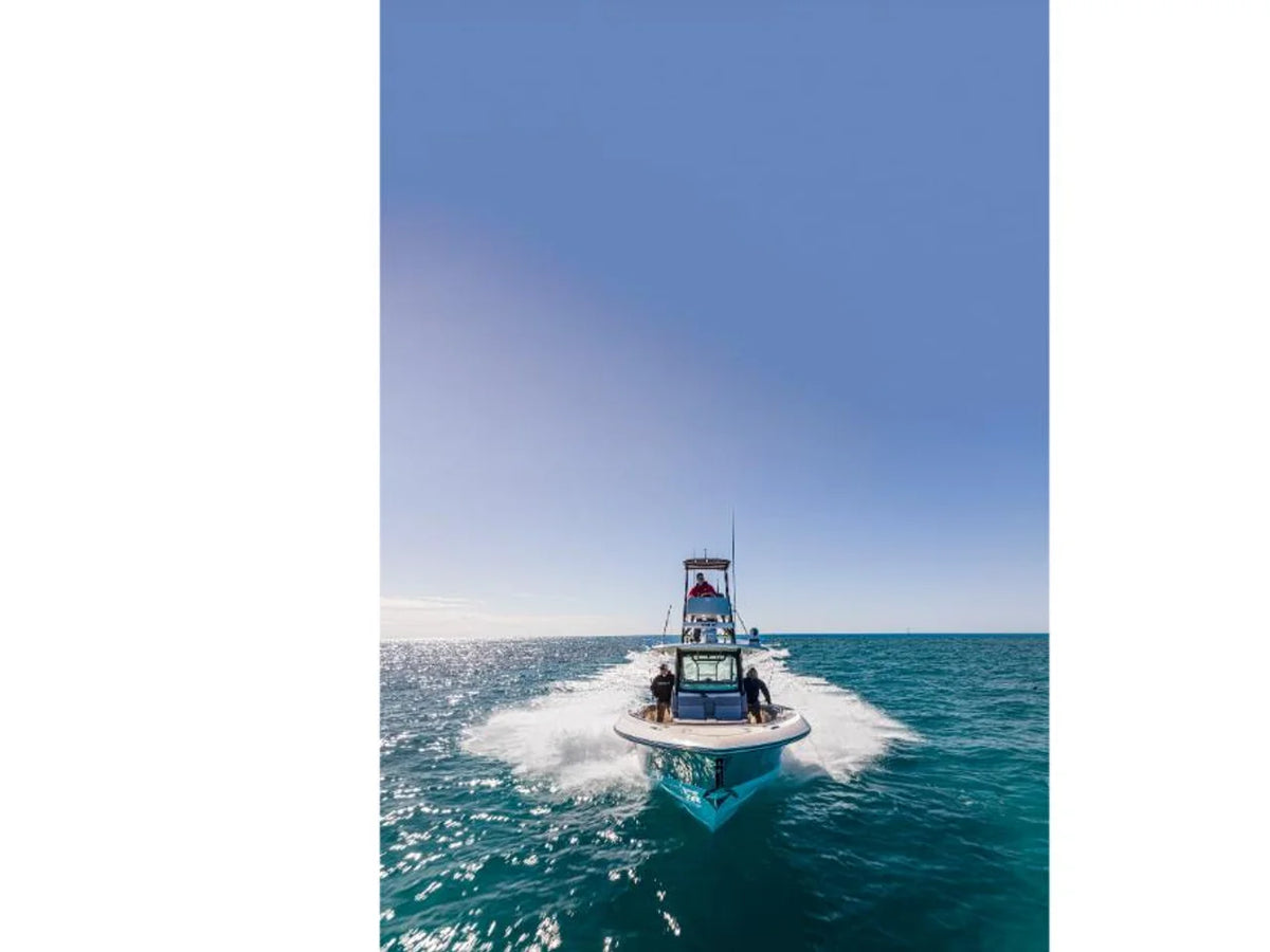 2027 Boston Whaler 360 Outrage 36.0 feet, Inuvik, Northwest Territories #40