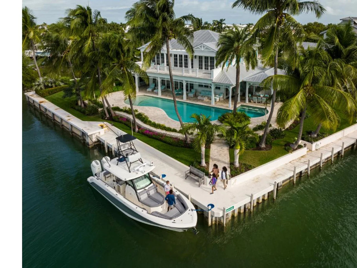 2027 Boston Whaler 360 Outrage 36.0 feet, Inuvik, Northwest Territories #49