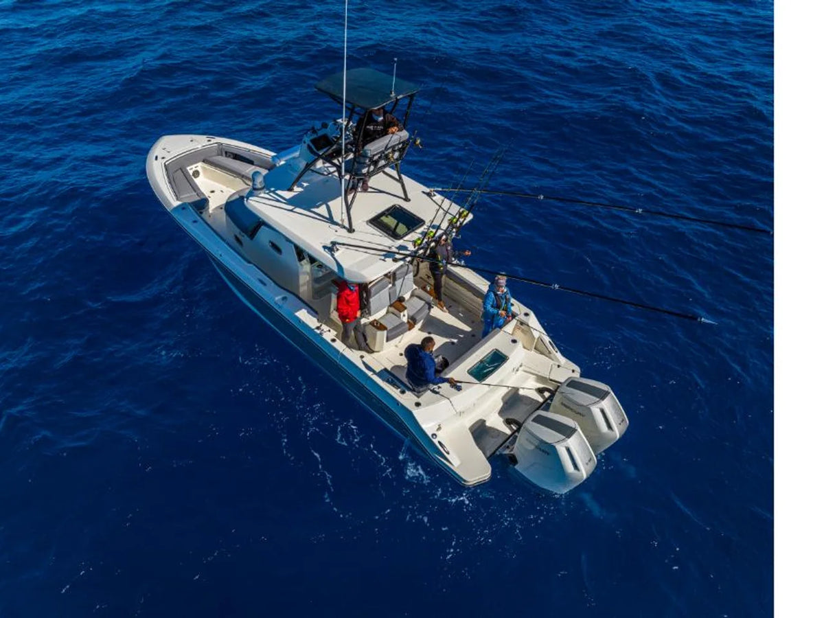2027 Boston Whaler 360 Outrage 36.0 feet, Inuvik, Northwest Territories #51