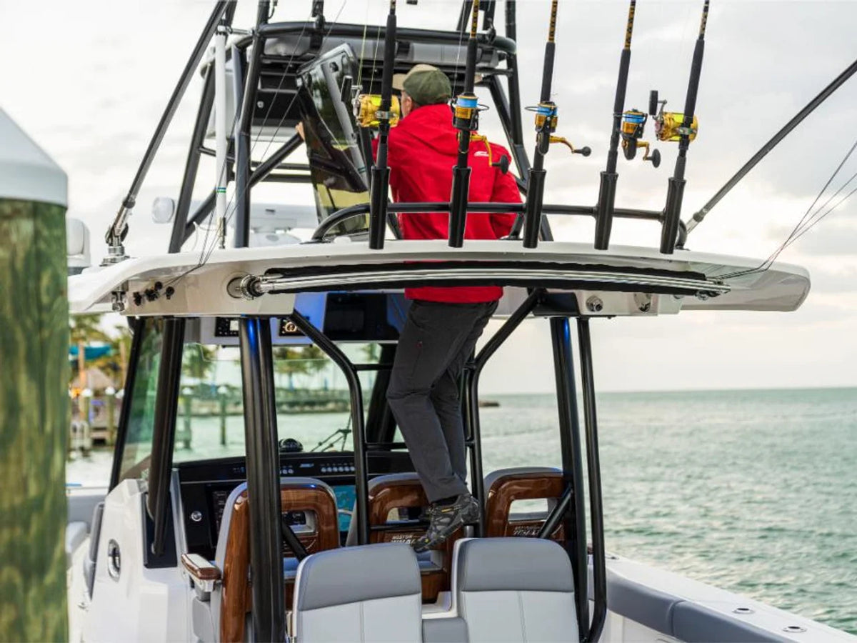 2027 Boston Whaler 360 Outrage 36.0 feet, Inuvik, Northwest Territories #57