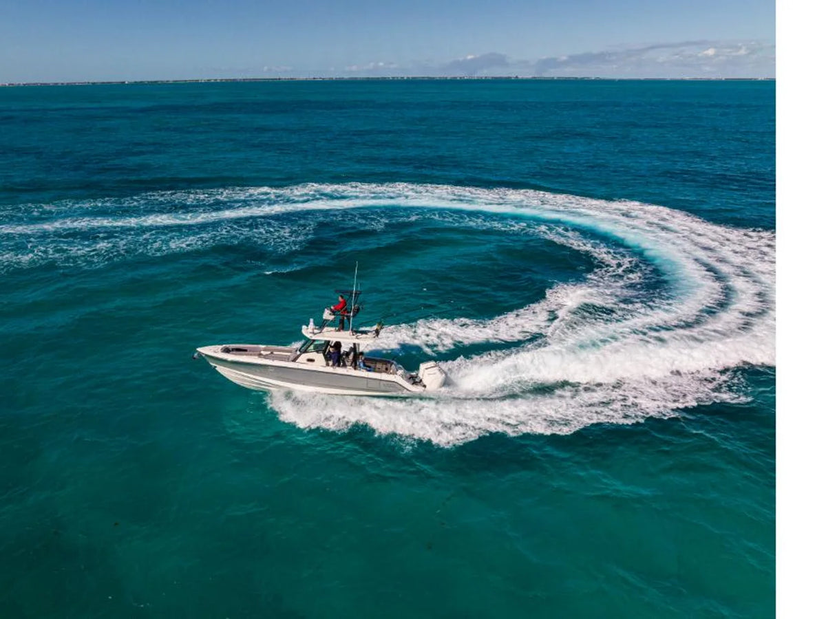 2027 Boston Whaler 360 Outrage 36.0 feet, Inuvik, Northwest Territories #68