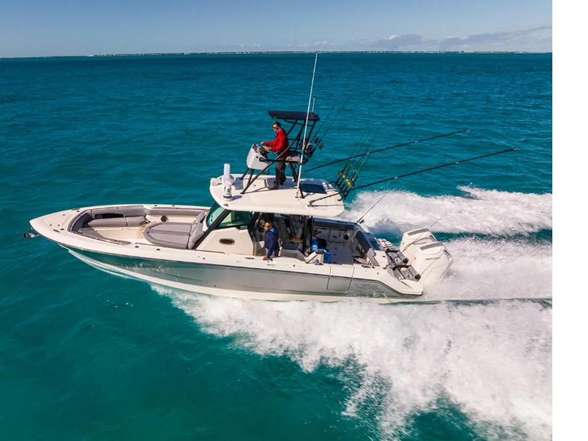 2027 Boston Whaler 360 Outrage 36.0 feet, Inuvik, Northwest Territories #1