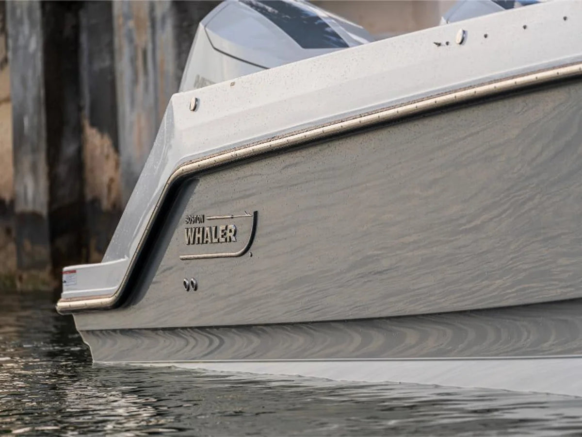 2027 Boston Whaler 360 Outrage 36.0 feet, Inuvik, Northwest Territories #74
