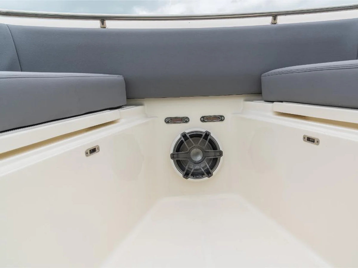 2027 Boston Whaler 360 Outrage 36.0 feet, Inuvik, Northwest Territories #121