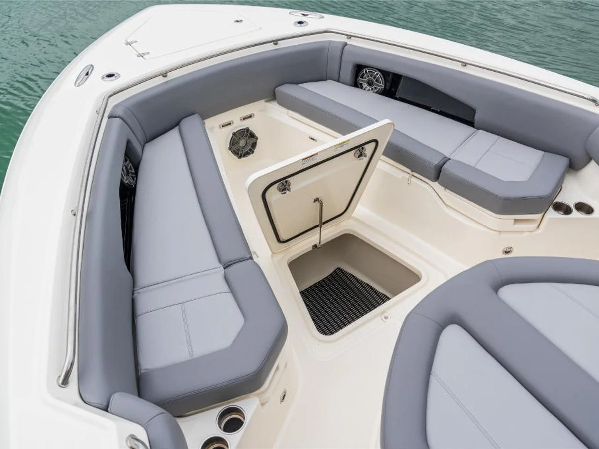 2027 Boston Whaler 360 Outrage 36.0 feet, Inuvik, Northwest Territories #123