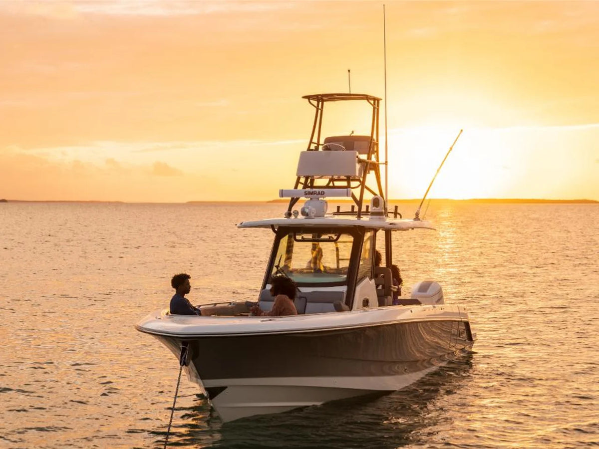 2027 Boston Whaler 360 Outrage 36.0 feet, Inuvik, Northwest Territories #137