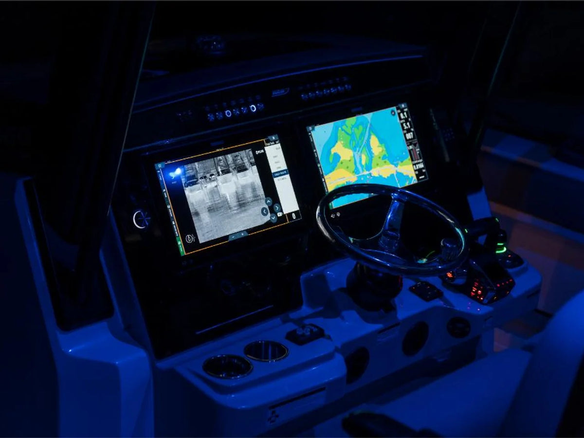 2027 Boston Whaler 360 Outrage 36.0 feet, Inuvik, Northwest Territories #142