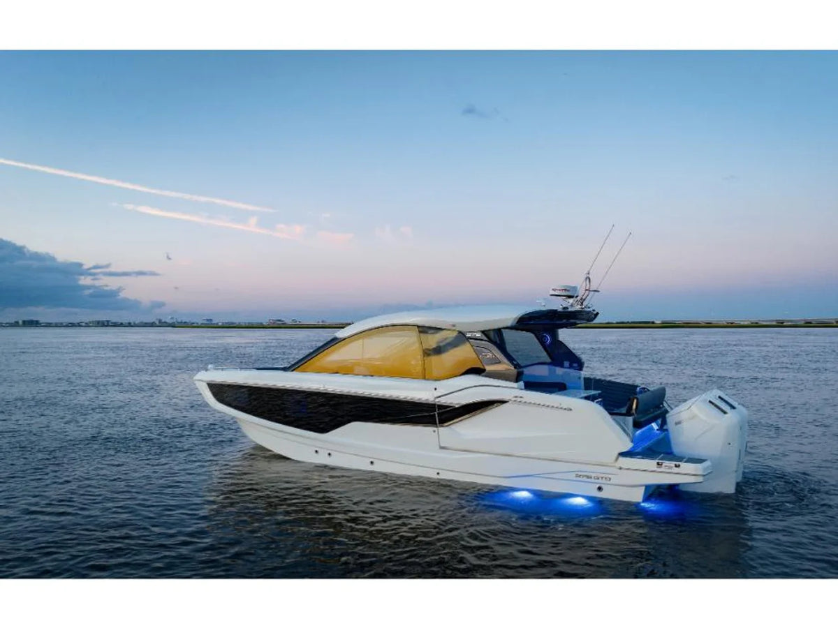 2027 Galeon 375 GTO 37.0 feet, Inuvik, Northwest Territories #4
