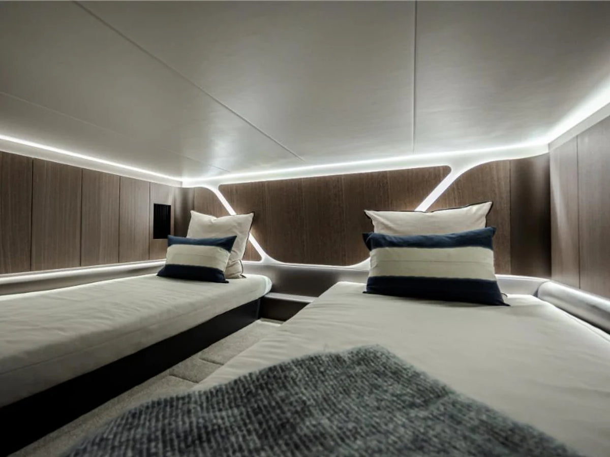 2027 Galeon 375 GTO 37.0 feet, Inuvik, Northwest Territories #24