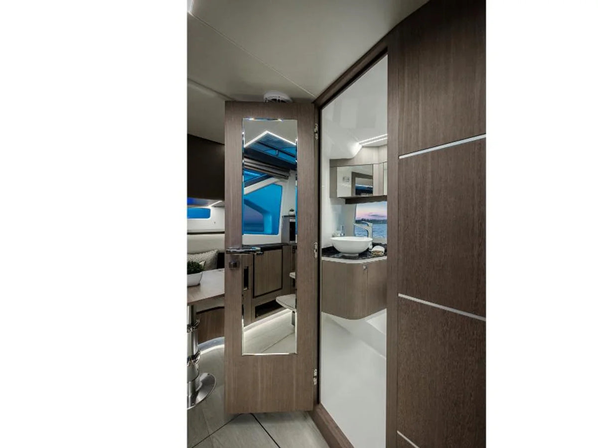 2027 Galeon 375 GTO 37.0 feet, Inuvik, Northwest Territories #45