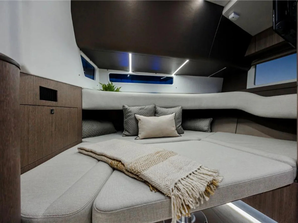 2027 Galeon 375 GTO 37.0 feet, Inuvik, Northwest Territories #52