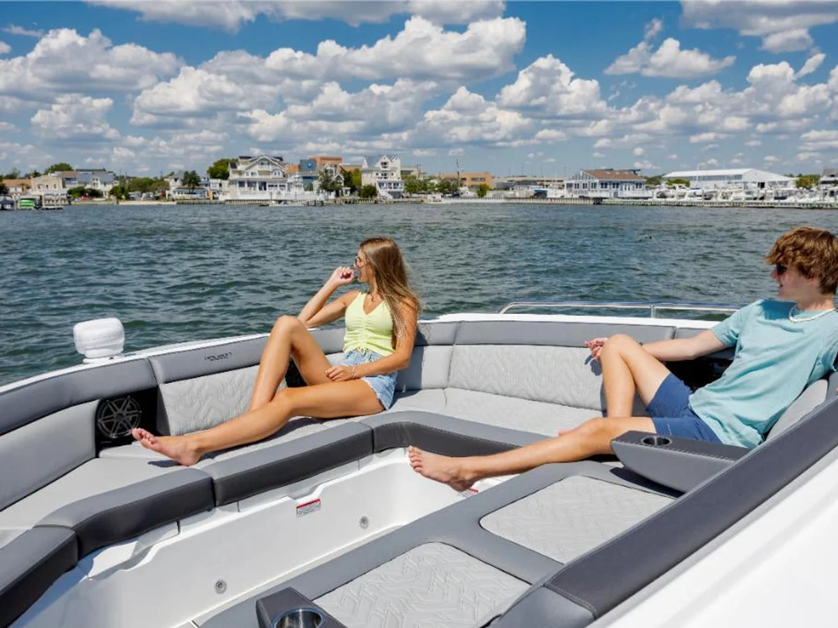 2027 Galeon 375 GTO 37.0 feet, Inuvik, Northwest Territories #117