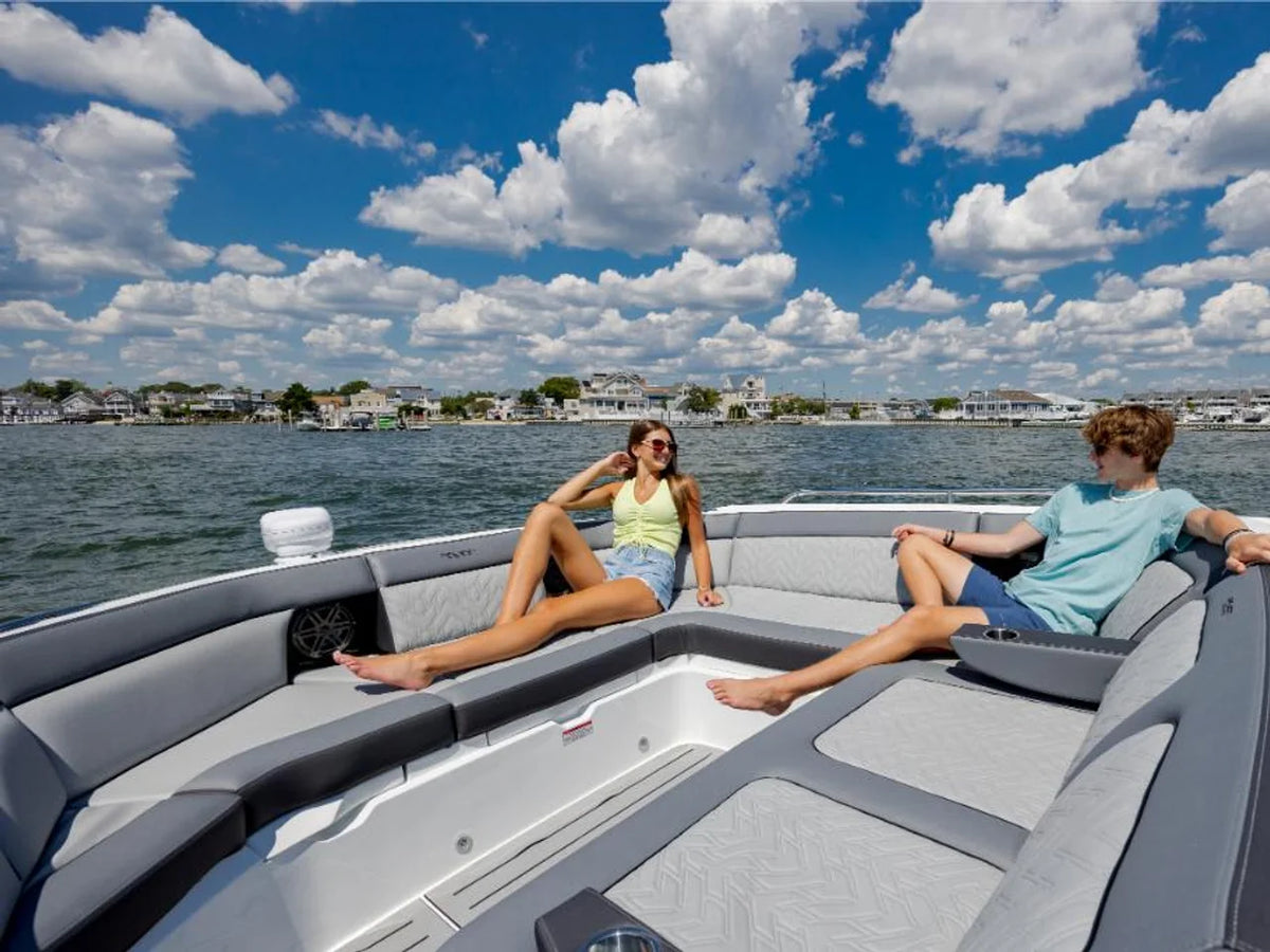2027 Galeon 375 GTO 37.0 feet, Inuvik, Northwest Territories #118