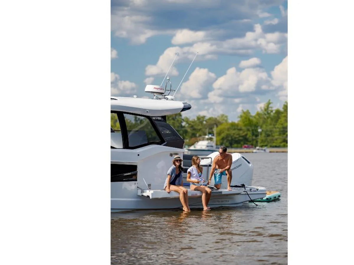 2027 Galeon 375 GTO 37.0 feet, Inuvik, Northwest Territories #138